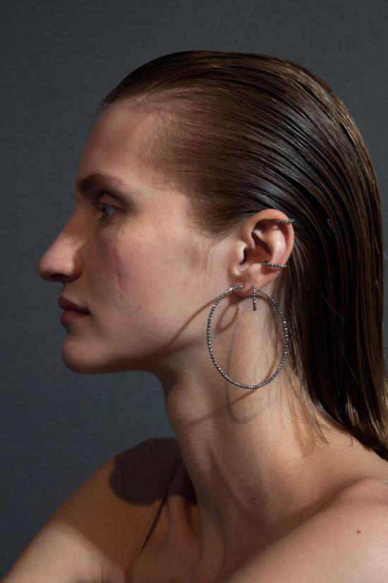  사스키아 디츠 이어링 사스키아 디에즈 스파클링 미니 후프 - SASKIA DIEZ