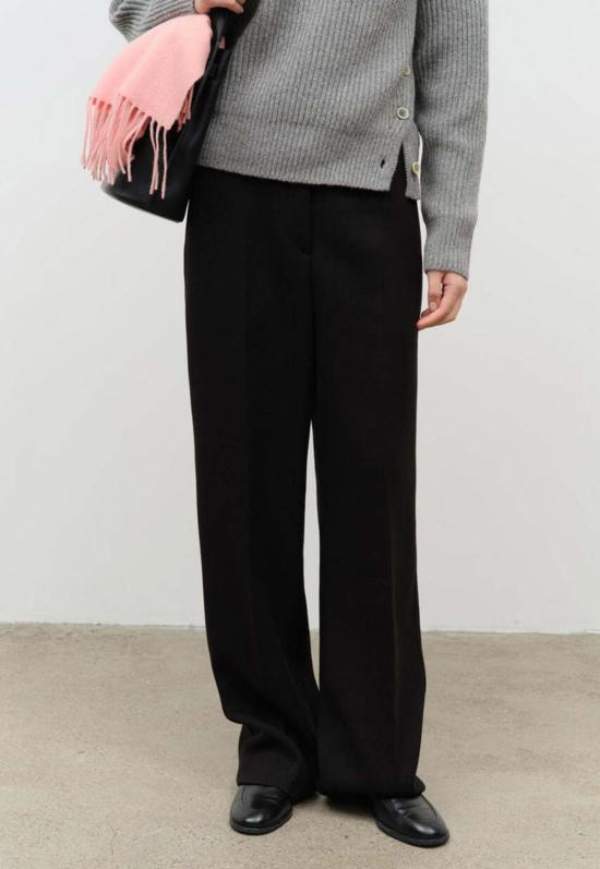  던스트 스트레이트 팬츠 세미 와이드 플리트 슬랙 블랙 - DUNST