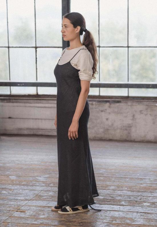  베이스레인지 롱 원피스 Baserange Dydine 드레스 블랙 - BASERANGE