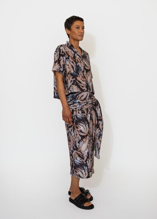  사야카 다비스 뉴욕 셔츠 사야카 데이비스 뉴욕 프린트 크롭 셔츠 프린트 - SAYAKA DAVIS NEW YORK