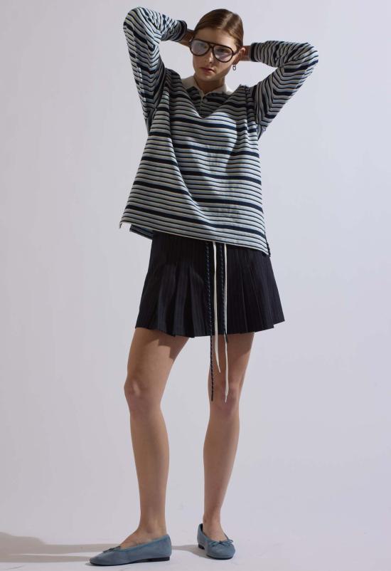  더 엔케이씨 스토어 숏 스커트 Nkc 스토어 피파 스커트 네이비 - The NKC Store