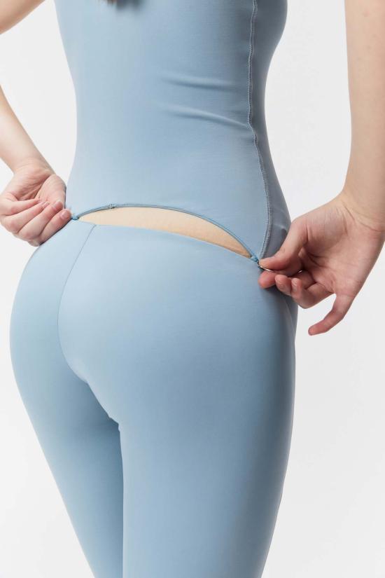  모노수트 민소매 티셔츠 모노슈트 레이서백 슬리브리스 워크아웃 바디수트 스카이 블루 - MONOSUIT