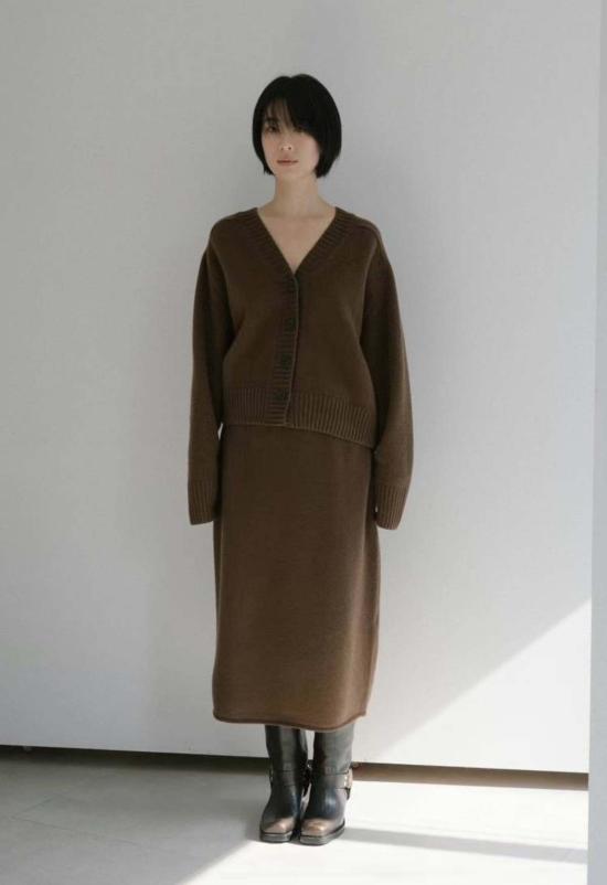  더 엔케이씨 스토어 가디건 Nkc 보디 카디건 - The NKC Store