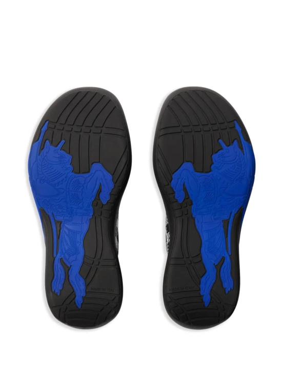  버버리 스니커즈 8099328 black - BURBERRY