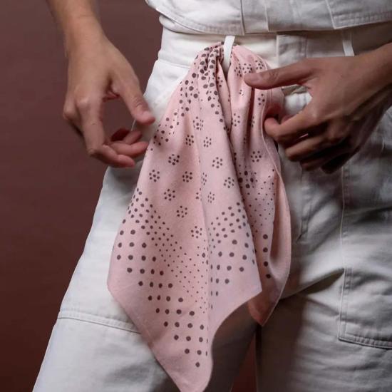  Last Chance Textiles 머플러/스카프 천연 염색 실크 반다나 애쉬 핑크 - OTHER BRANDS