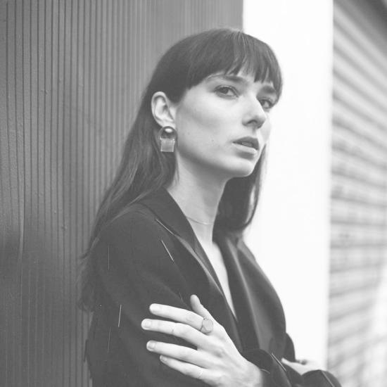  타린 토마스 이어링 칼라일  아벤추린 - TARIN THOMAS