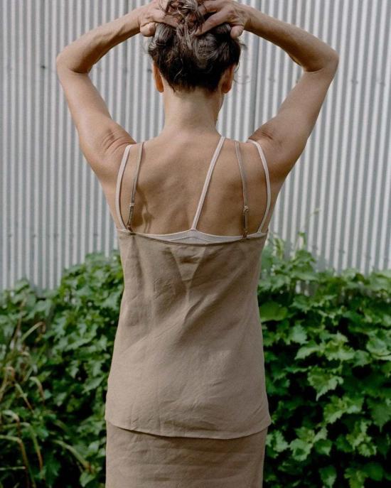  베이스레인지 블라우스 오큘러 디딘 탑 - BASERANGE