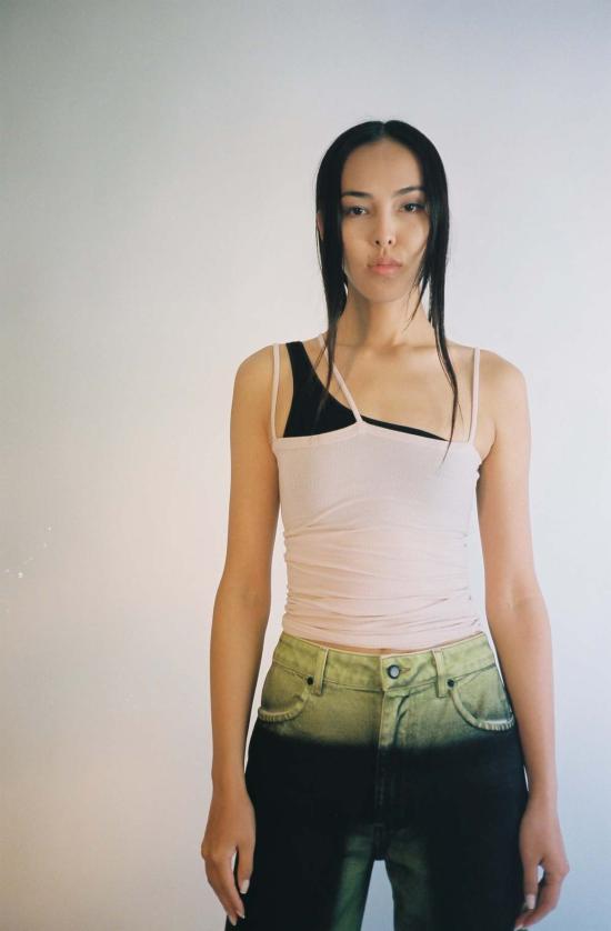  베이스레인지 민소매 티셔츠 Nida Tank Laut Pink - BASERANGE