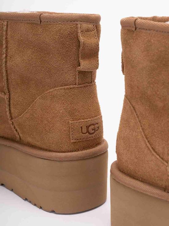 25FW 어그 클래식 미니 플랫폼 부츠 1134991CHESTNUT Brown - UGG