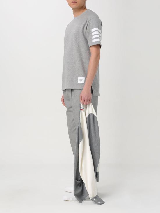 26SS 톰브라운 코튼 4바 숏 슬리브 티 MJS246A07323 055 Grey - THOM BROWNE