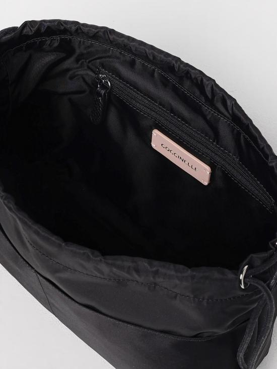 25FW 코치넬리 클러치/파우치 E5N3P25C601 001 Black - COCCINELLE