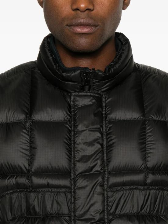  씨피 컴퍼니 베스트 17CMOW207A006099A black - C.P. COMPANY