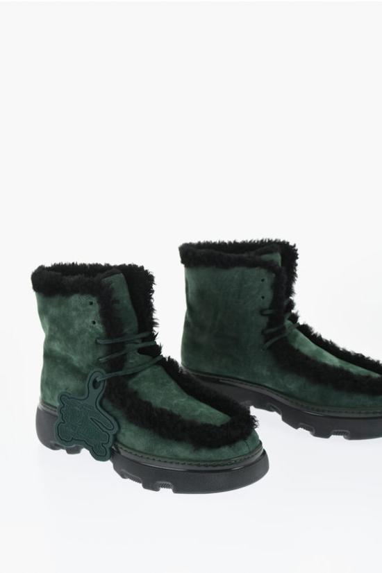  버버리 부츠 8077236 B7325 VINE BLACK Green