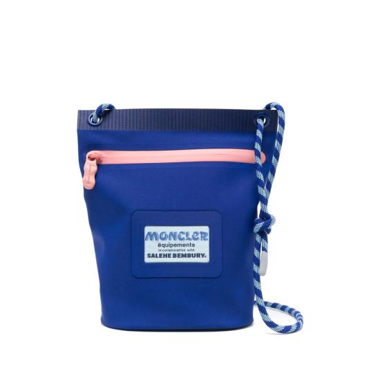 25SS 몽클레어 크로스백 M5816 5F000 01 73H BLUE