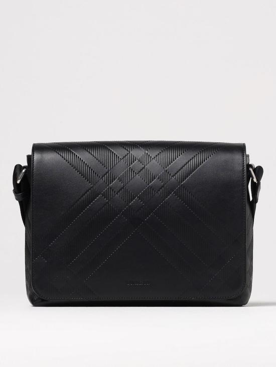 25FW 버버리 엠보스드 체크 메신저백 8101922 BLACK DOM