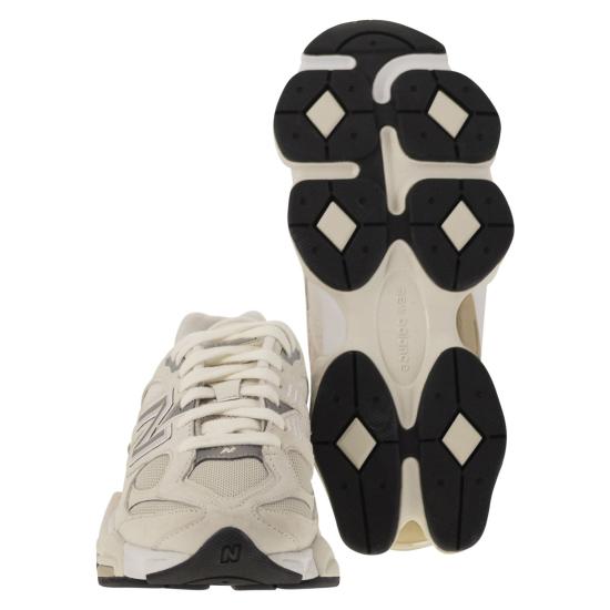 26SS 뉴발란스 9060 스니커즈 U9060 IVORY - NEW BALANCE