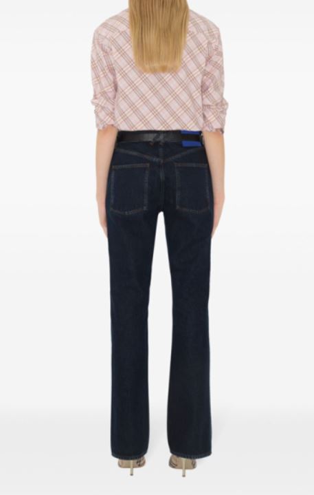 25SS 버버리 레귤러 핏 진 8099386 C1765 - BURBERRY