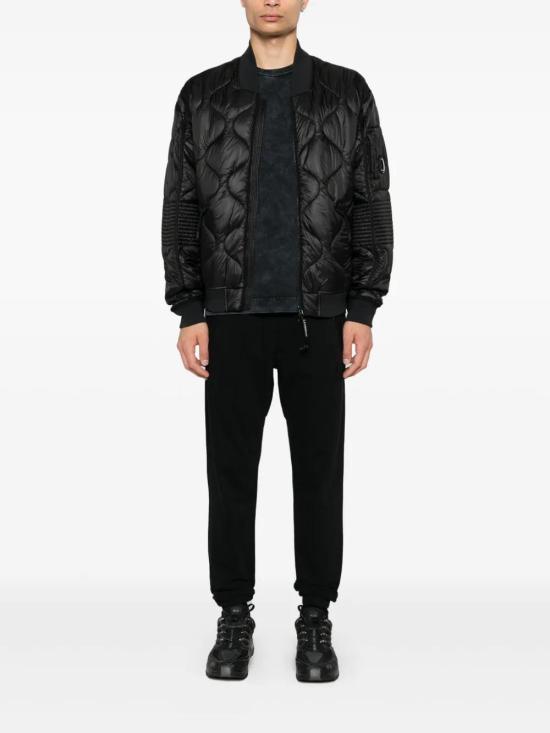  씨피 컴퍼니 패딩 17CMOW010A110158A black - C.P. COMPANY