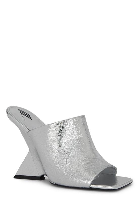  디 아티코 뮬/슬리퍼 236WS634L070 002 - THE ATTICO