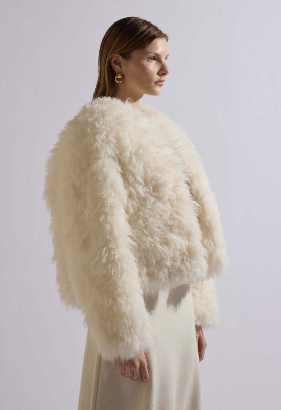  더 엔케이씨 스토어 코트 Nkc스토어 아나스타샤 퍼 크림 - The NKC Store