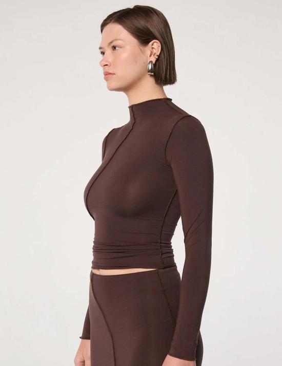  The Line By K 터틀넥 쿠데타 제인  샵 - OTHER BRANDS