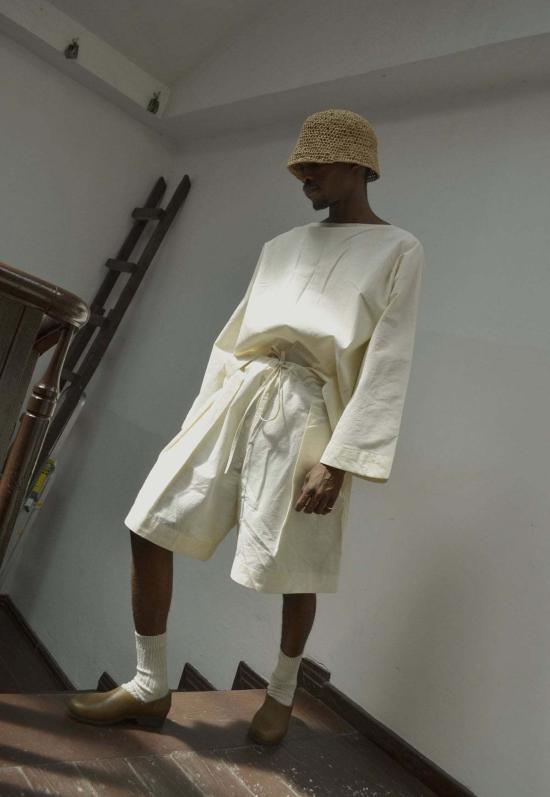  Many Rhizomes 긴팔 티셔츠 많은 뿌리 줄기 지브리 셔츠 크림 - OTHER BRANDS