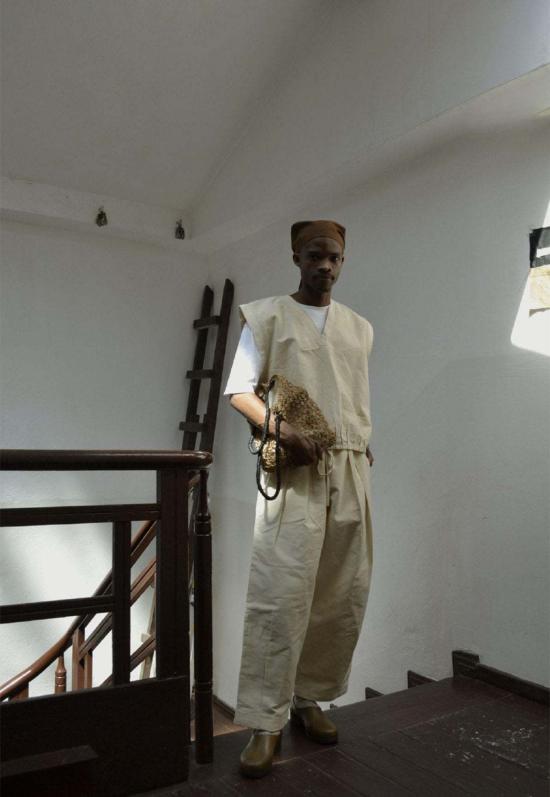  Many Rhizomes 코트 많은 뿌리줄기 풀오버 조끼 내추럴 - OTHER BRANDS