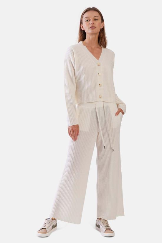  블루&크림 스트레이트 팬츠 비아트리스 리브 카디건 & 소피 와이드 레그 에그쉘
