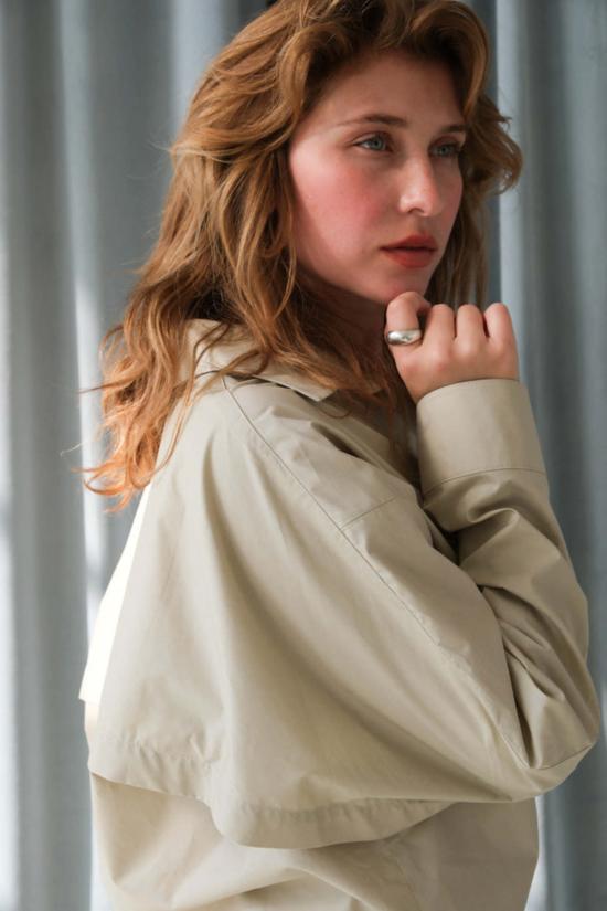  에이골디 반팔 티셔츠 아골데 브로나 셔츠 발사 - AGOLDE