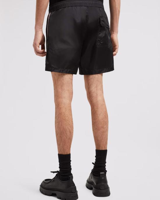 25SS 몽클레어 스윔팬츠 K10912C0001853326 999 Black - MONCLER