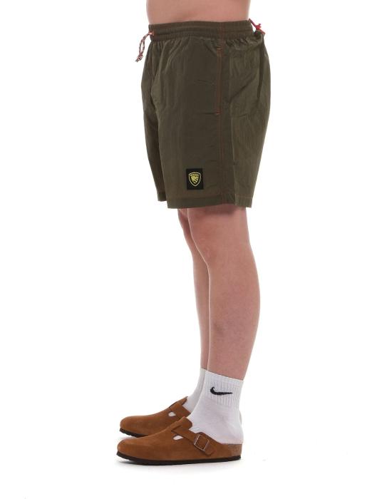  블라우어 숏팬츠 남성용 밀리터리 스타일 그린 나일론 수영 반바지 24SBLUN02507 006766 685 - BLAUER