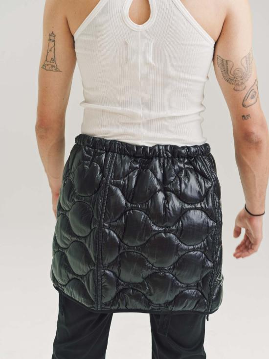  타카히로미야시타 더 솔로이스트 숏팬츠 . 나일론 퀼팅 라이너 재킷 백 블랙 - TAKAHIROMIYASHITA THE SOLOIST.