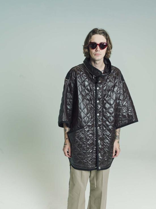  타카히로미야시타 더 솔로이스트 롱패딩 . 나일론 아코디언 후드 퀼팅 퀸스  초콜릿