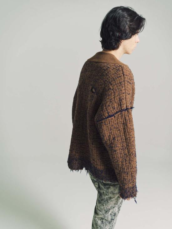  나마체코 스웨터 엘멧 V넥  밤색 - NAMACHEKO