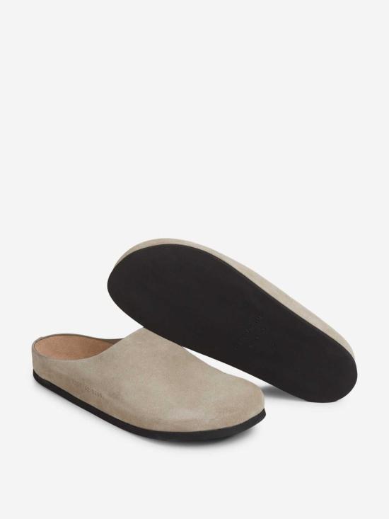 25FW 커먼 프로젝트 뮬/슬리퍼 2358 0240Taupe Brown - COMMON PROJECT