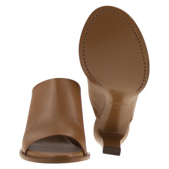 25SS 토즈 뮬/슬리퍼 XXW52L0JA40GOC LEATHER - TODS