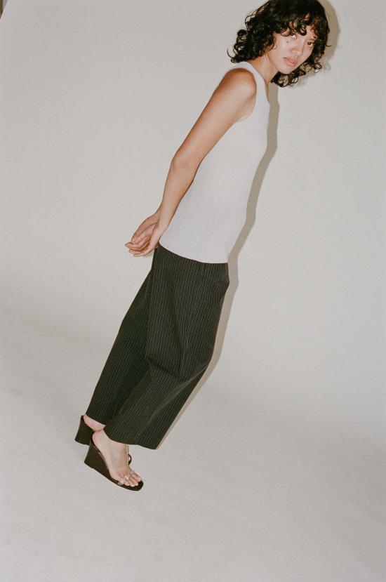  데이지 스튜디오 민소매 티셔츠 원 타이  스톤 - DEIJI STUDIO