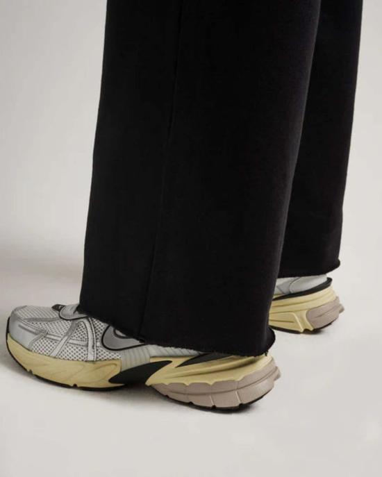  Richer Poorer 스트레이트 팬츠 재활용 플리스 와이드 레그 팬츠 블랙 - OTHER BRANDS