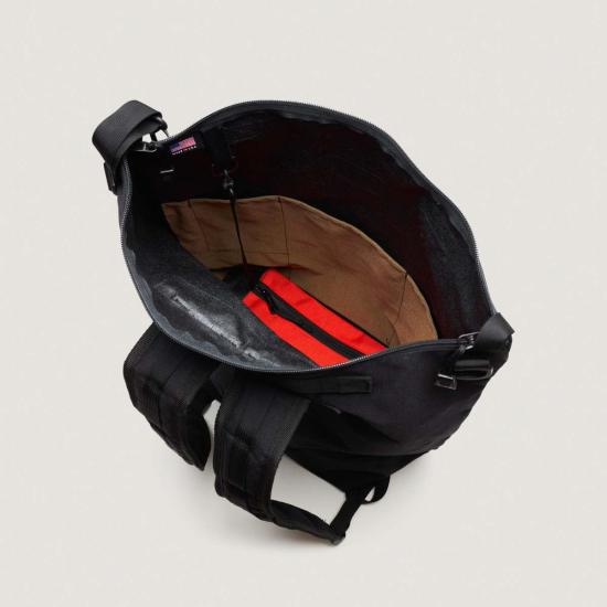  백스 인 프로그레스 백팩 Bags In Progress 지퍼  블랙 - BAGS IN PROGRESS