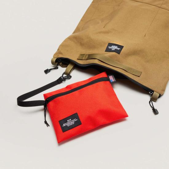  백스 인 프로그레스 백팩 Bags In Progress 지퍼  카키 - BAGS IN PROGRESS