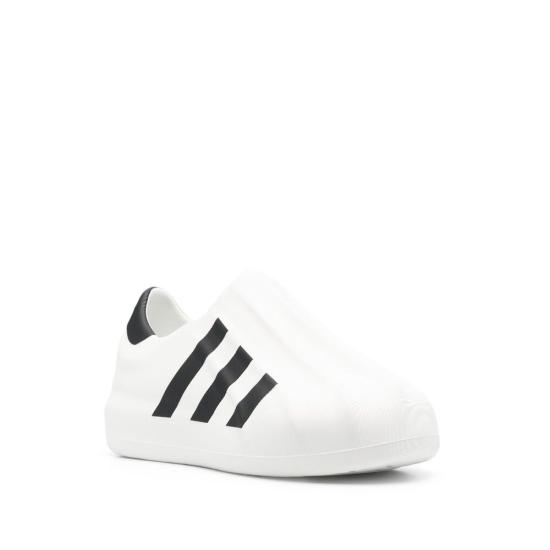  아디다스 스니커즈 HQ8750 DOM - ADIDAS