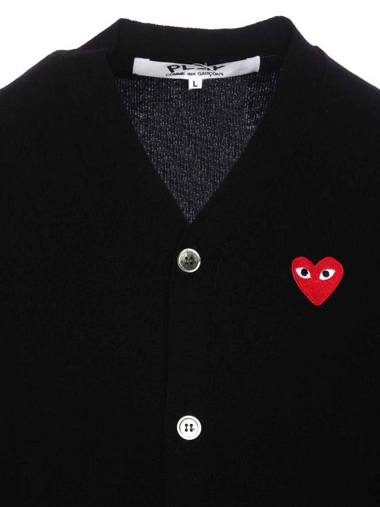26FW 꼼데가르송 V넥 하트 와펜 가디건 AXN0080511 BLACK - COMME DES GARCONS