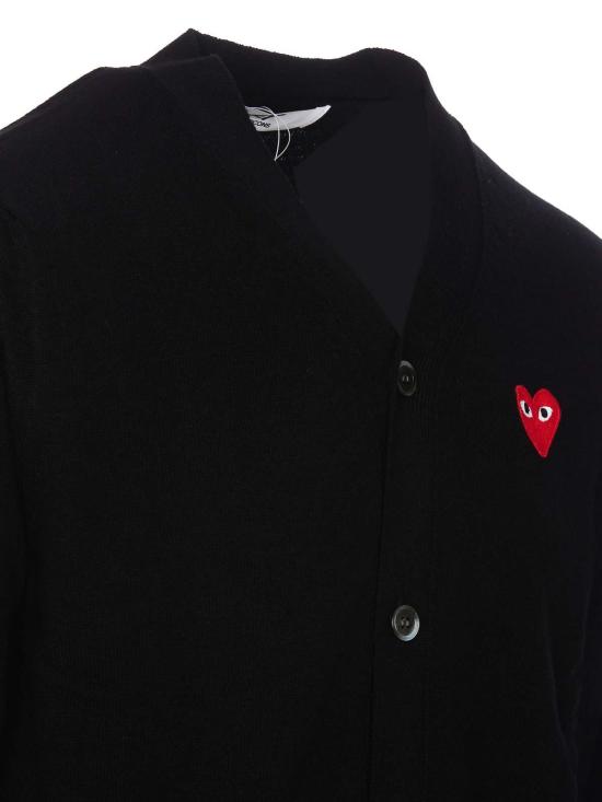 26FW 꼼데가르송 V넥 하트 와펜 가디건 AXN0080511 BLACK - COMME DES GARCONS