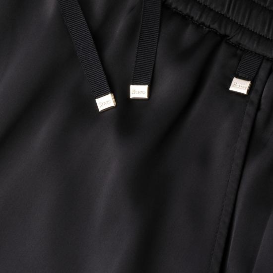  에르노 스트레이트 팬츠 PT000008D12506 9300 - HERNO