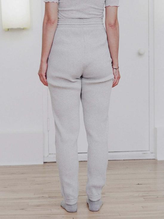  베이스레인지 스트레이트 팬츠 스웨트팬츠 리브 그레이 멜란지 - BASERANGE