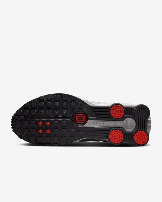  나이키 샥스 R4 스니커즈 HQ1988 002 DOM - NIKE