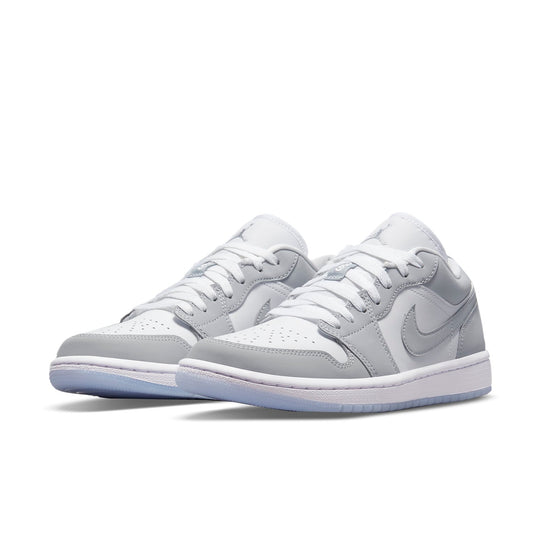  나이키 에어 조던 1 로우 스니커즈 DC0774 105 DOM - NIKE