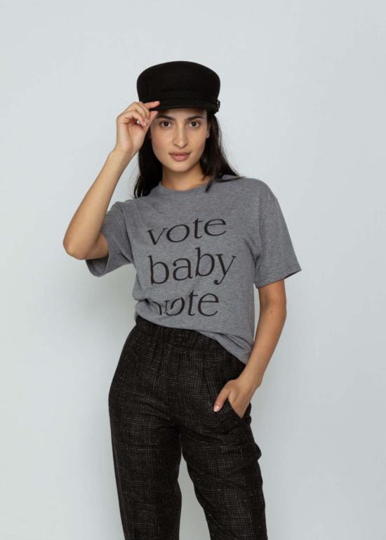  베이비 앤 컴퍼니 반팔 티셔츠 베이비앤컴퍼니 Vote Baby Vote 티셔츠 (회색)