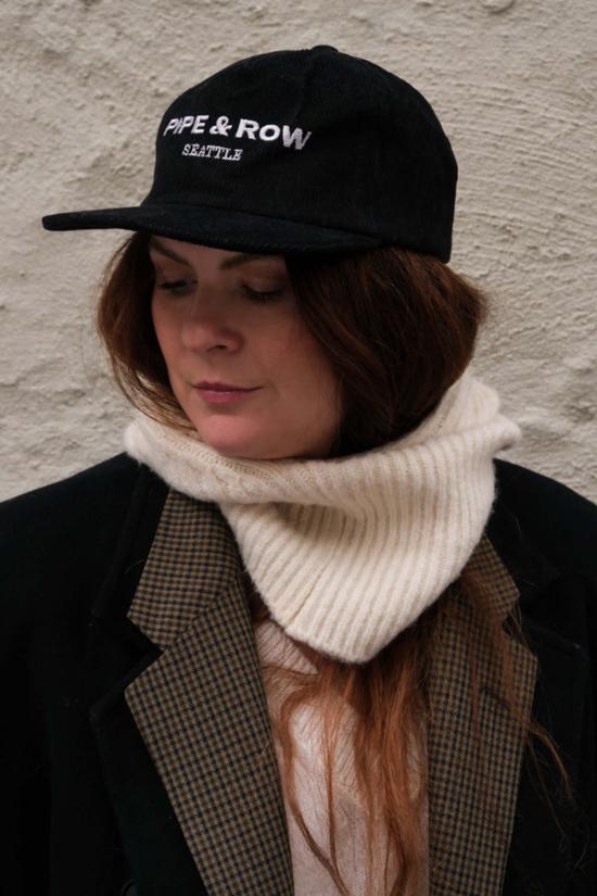  파이프앤로우 볼캡 로고 햇 블랙 코드 - PIPE & ROW