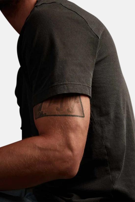  제임스펄스 반팔 티셔츠 제임스 퍼스 라이트웨이트 저지 반팔 티셔츠 카본 피그먼트 - JAMES PERSE